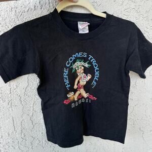 Here comes trouble hawaii baby tee